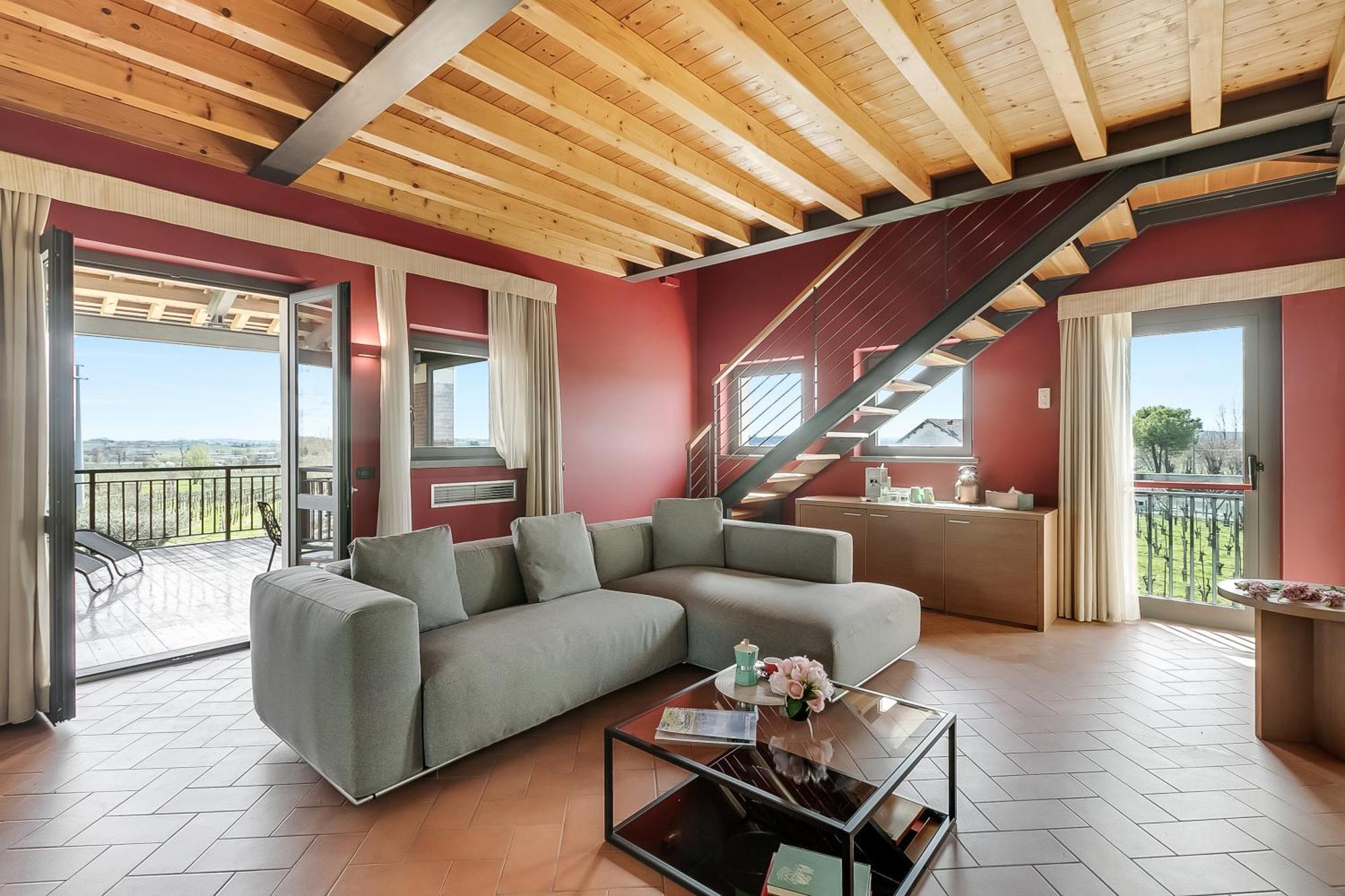 Almavite Wine Resort With Pool Desenzano del Garda Exterior photo